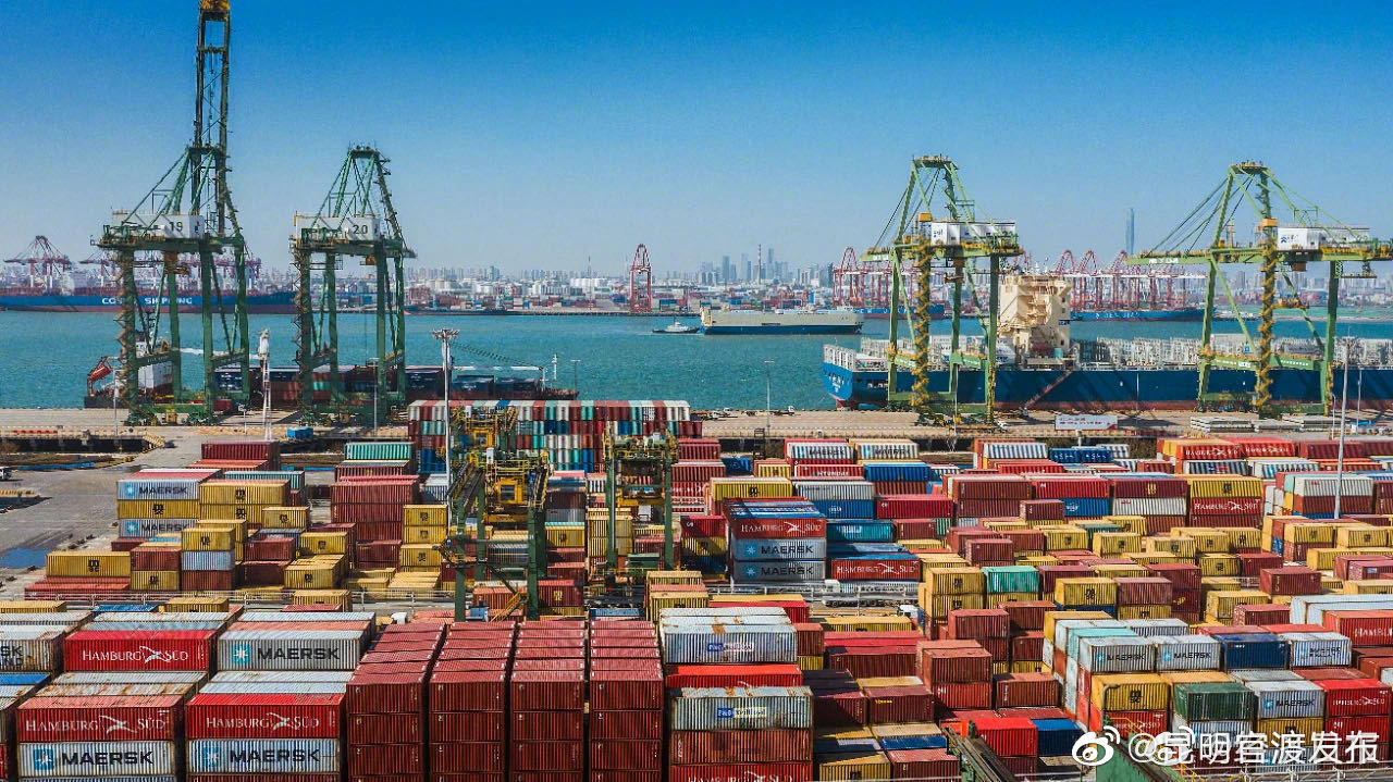 着力管控输入性通胀风险