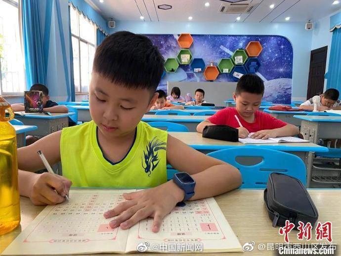 教育部：超九成家长称本学期老师未给家长布置作业