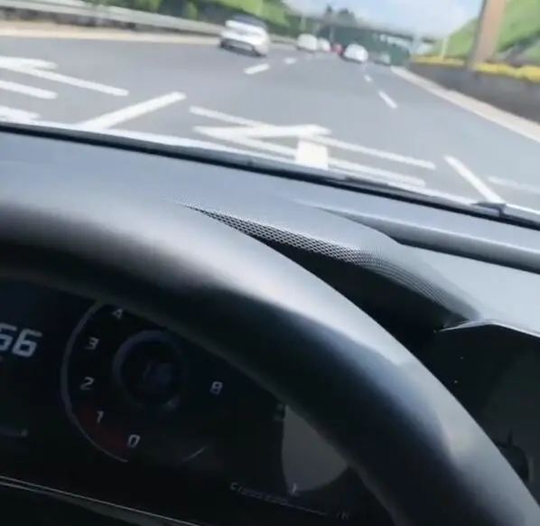 春城晚报(微信)