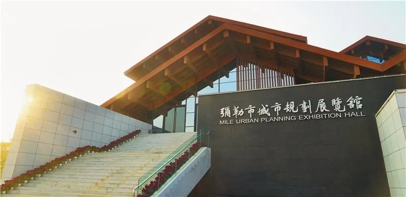 红河文旅(微信)