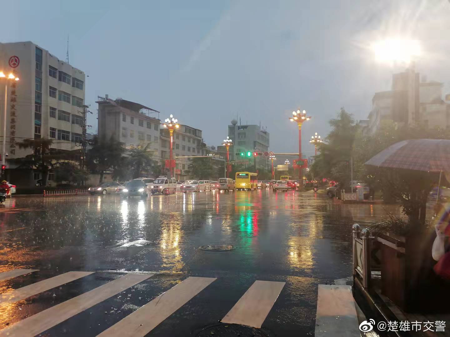 楚雄市交警微博