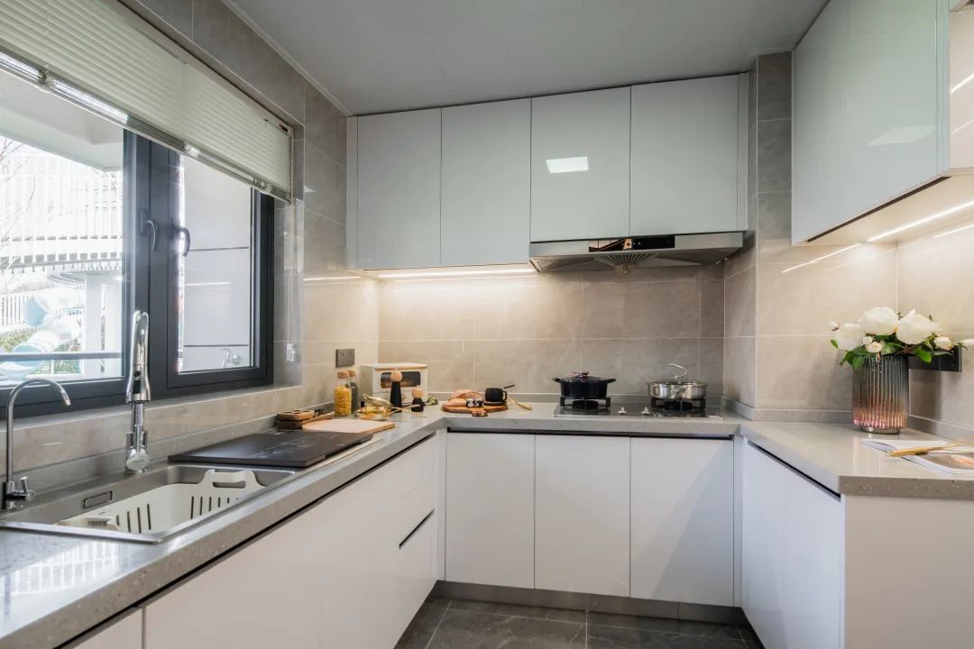 春城晚报(微信)