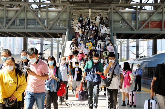 10月3日云南铁路预计发送旅客20万人次
