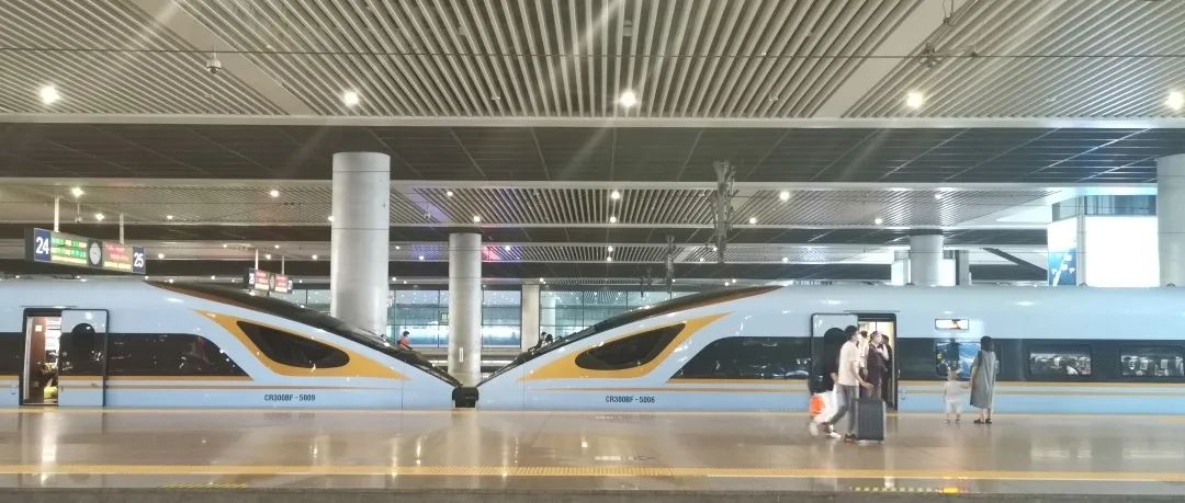 昆明铁路(微信)