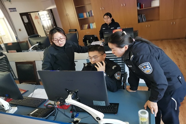 文山市交警大队微博