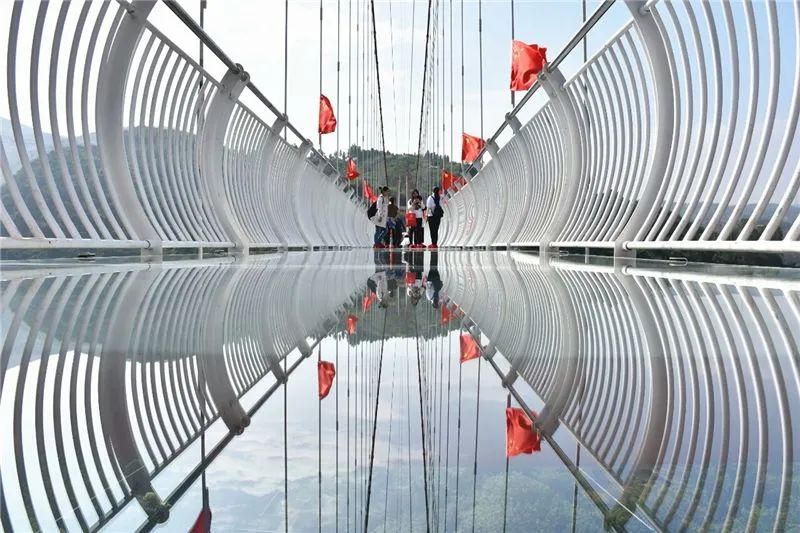 红河文旅(微信)