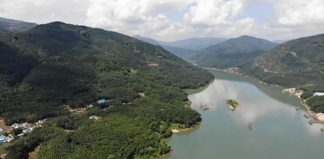 云南政法(微信)