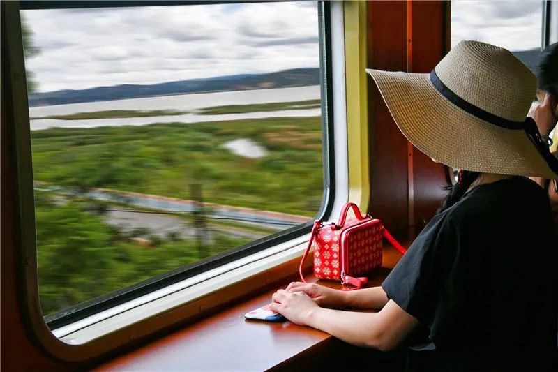 红河文旅(微信)