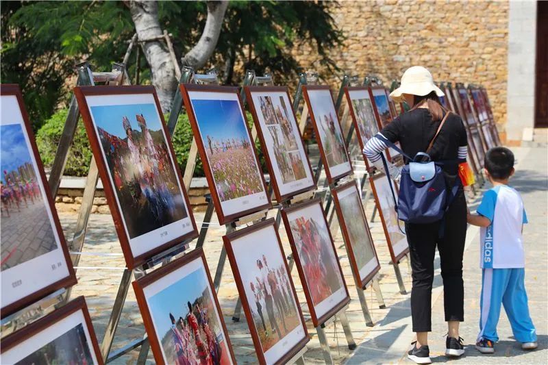 红河文旅(微信)