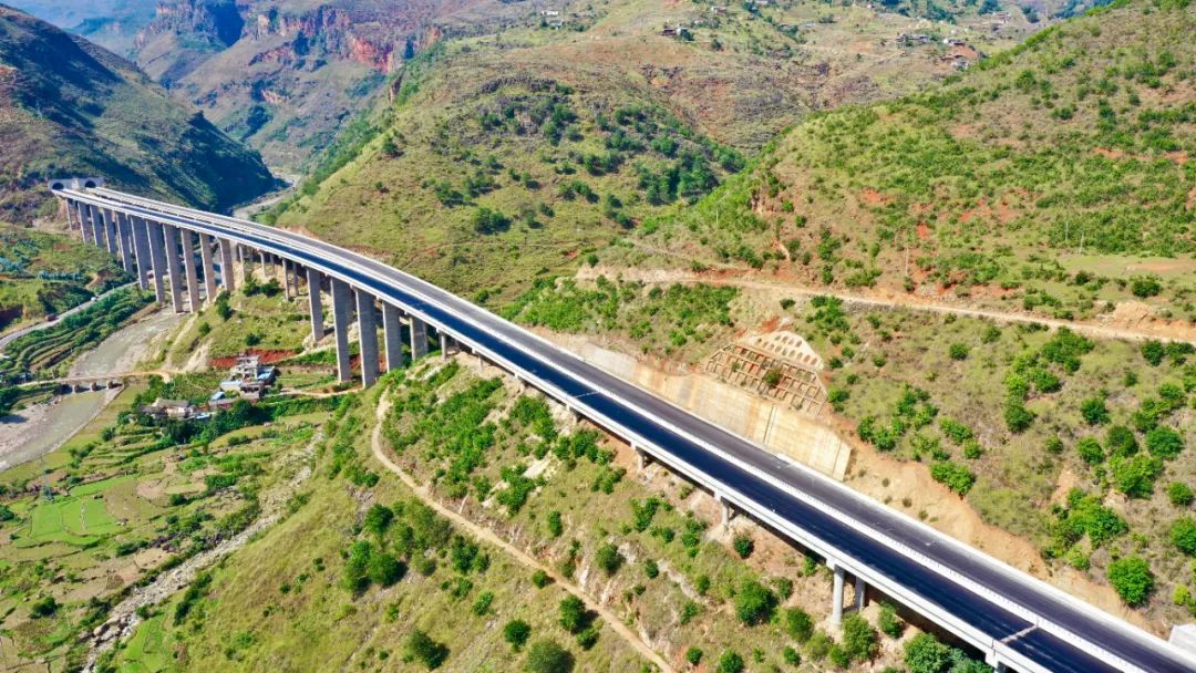 丽江日报(微信)