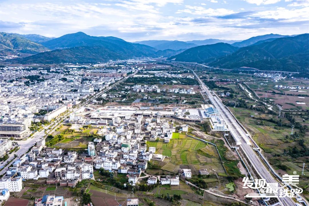 昆明铁路(微信)