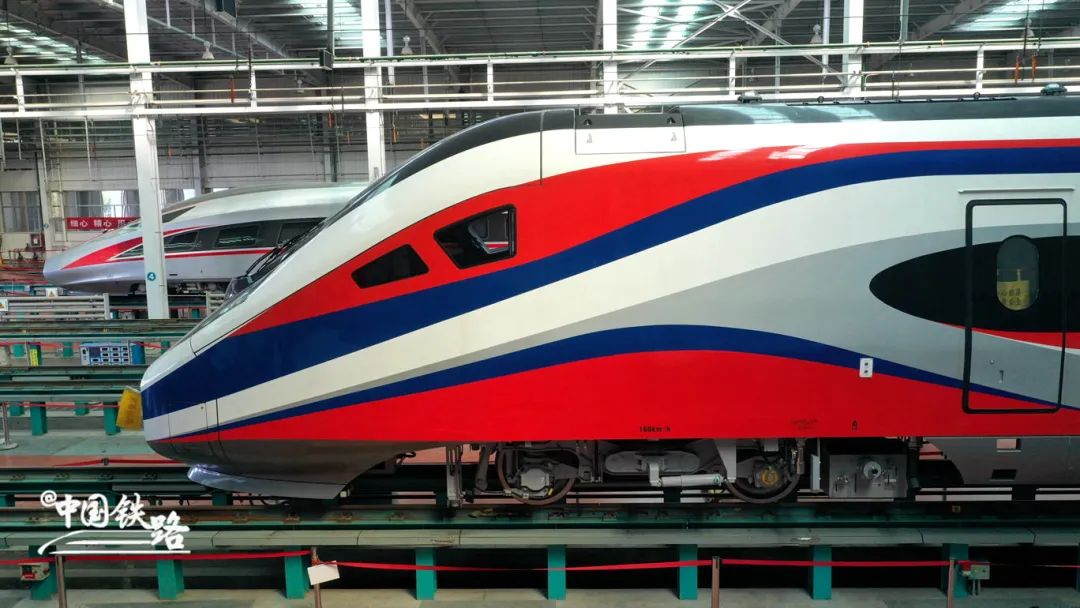 昆明铁路(微信)