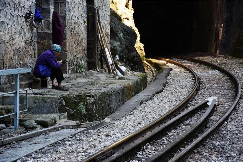 红河文旅(微信)
