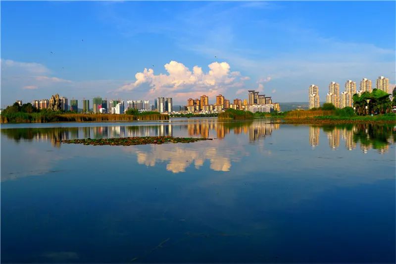 红河文旅(微信)