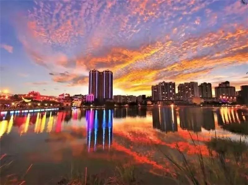 红河文旅(微信)