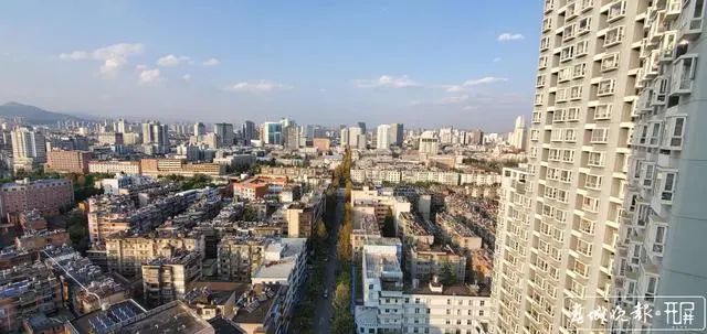 春城晚报(微信)