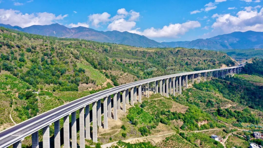 丽江日报(微信)