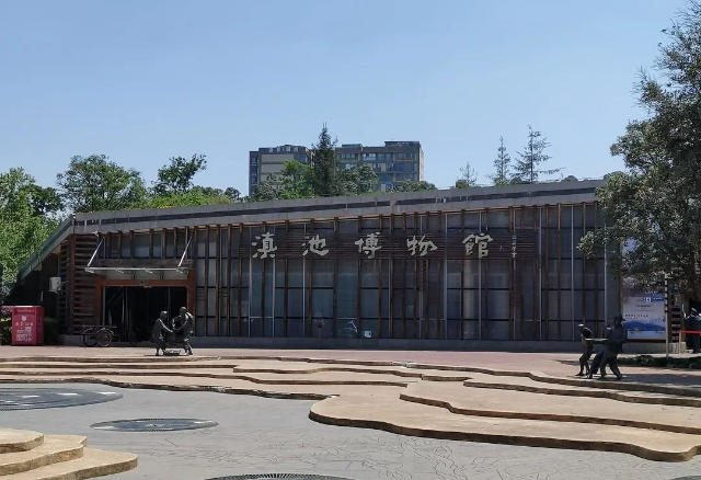 春城晚报(微信)