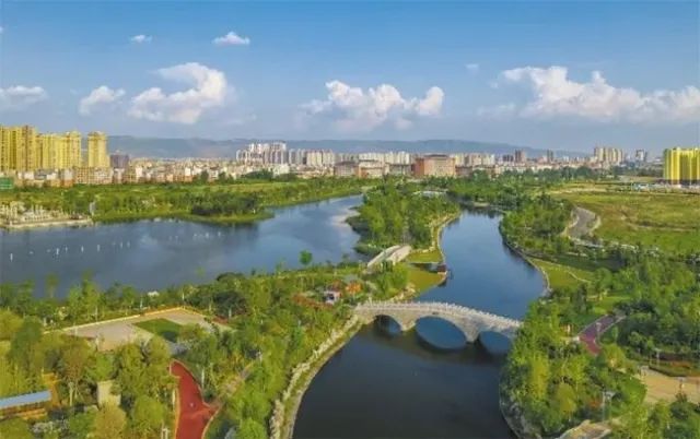 春城晚报(微信)