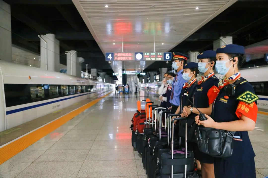 昆明铁路(微信)