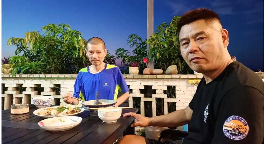春城晚报(微信)