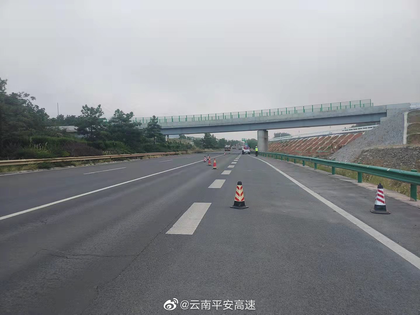 云南平安高速微博