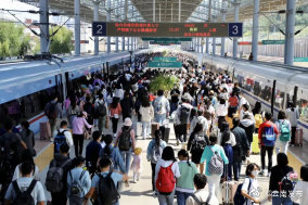 国庆坐高铁游云南 可选择错峰出游