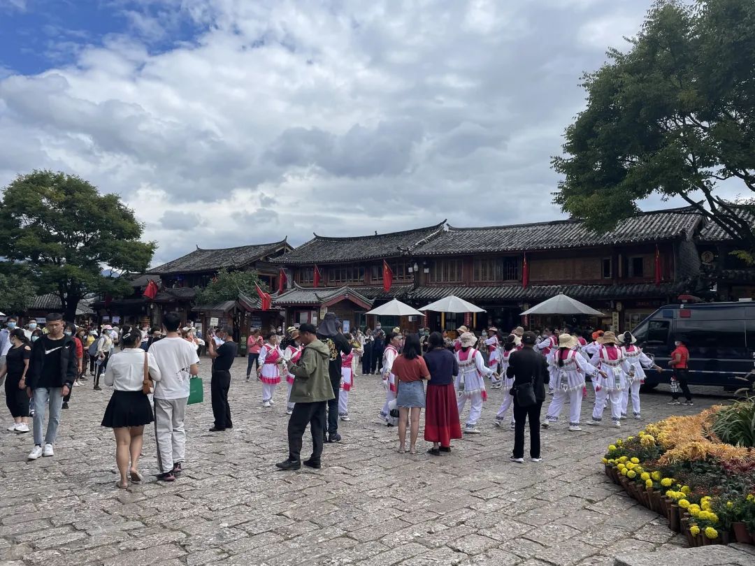 丽江日报(微信)