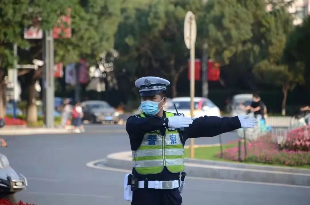 昆明交警(微信)