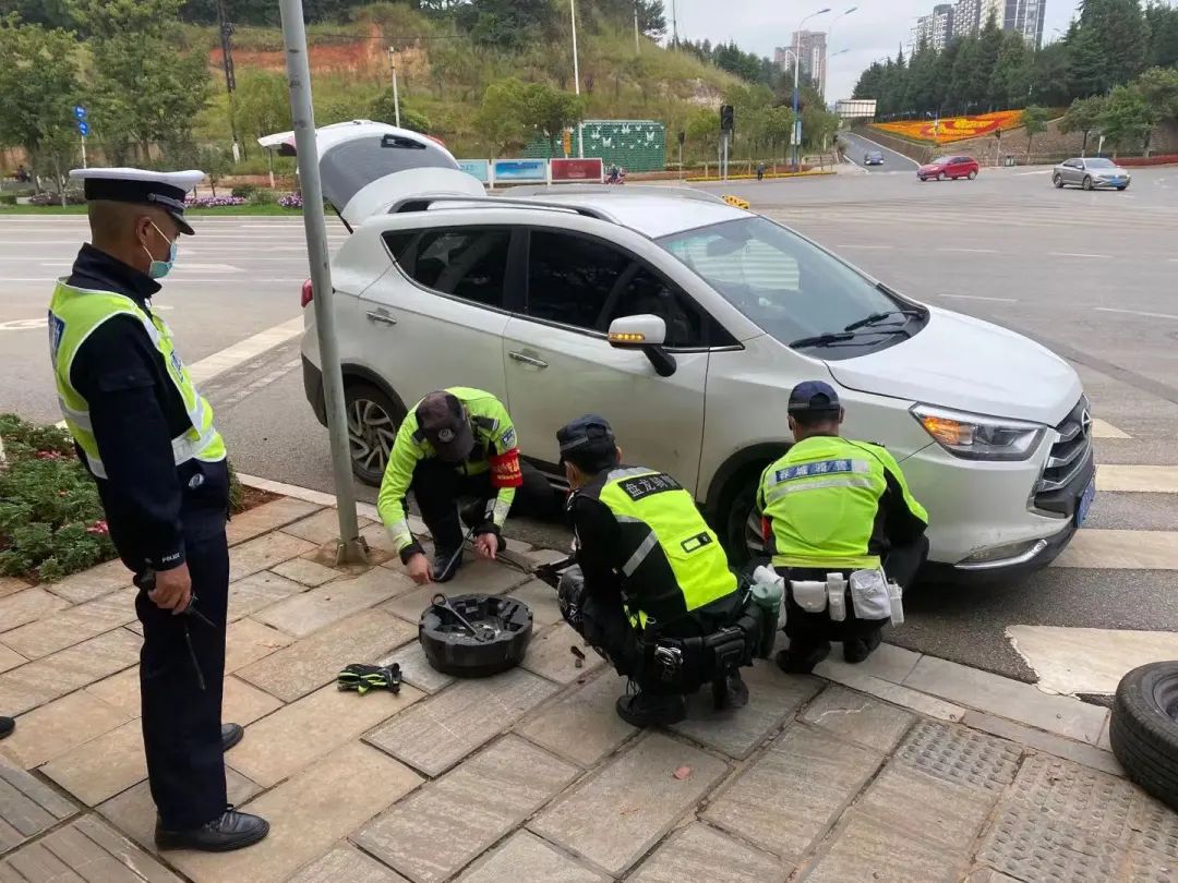 昆明交警(微信)