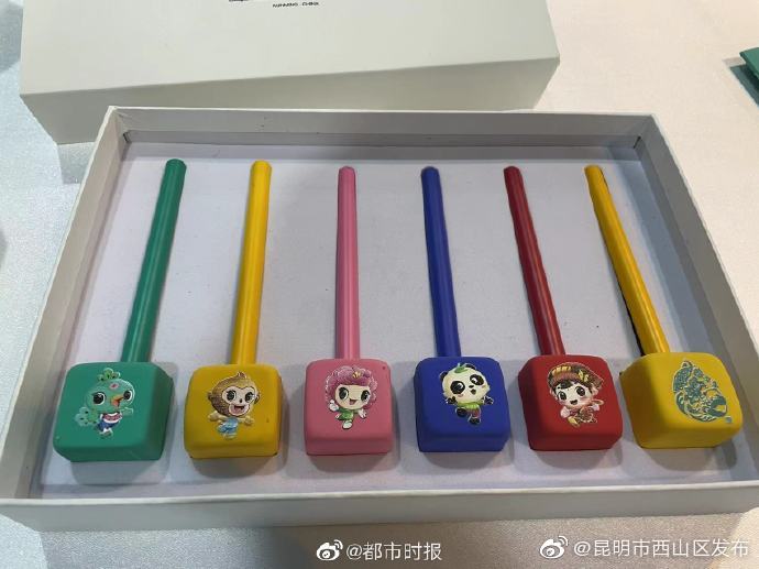 COP15会场的环保文创产品:COP15不加墨不换芯的永恒笔