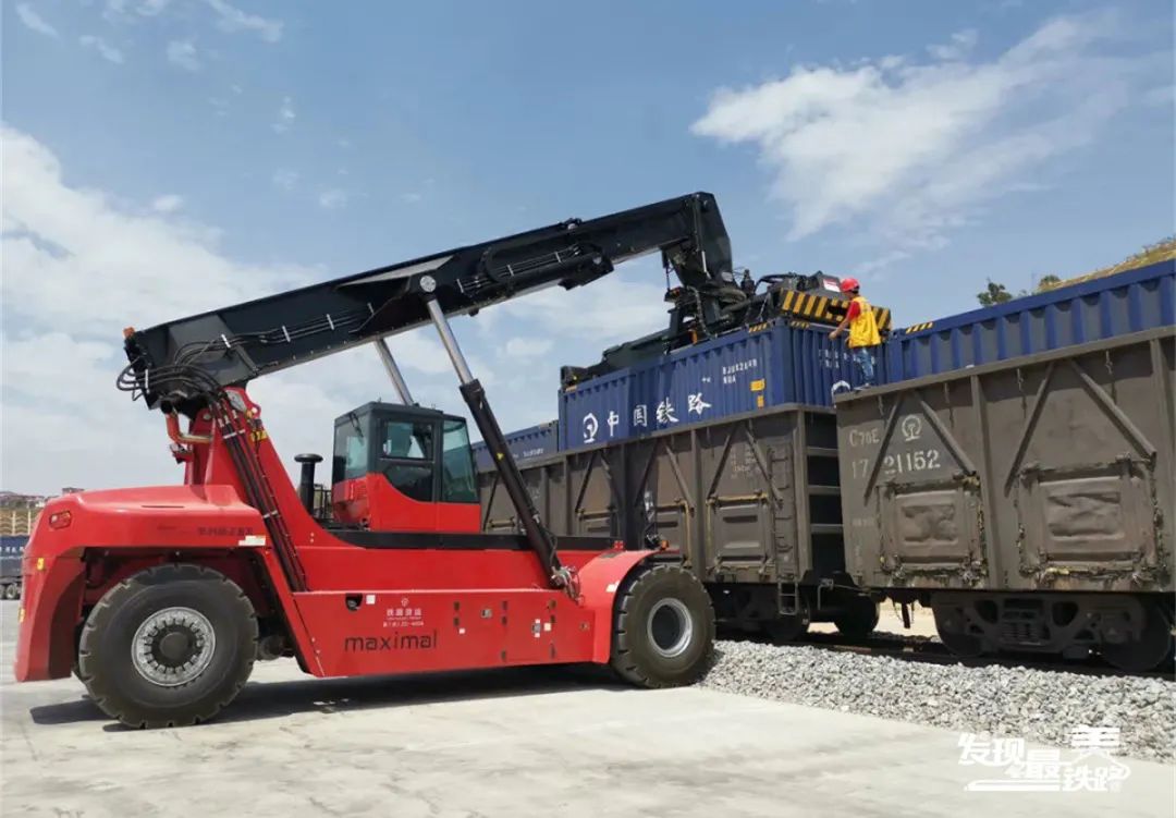 昆明铁路(微信)