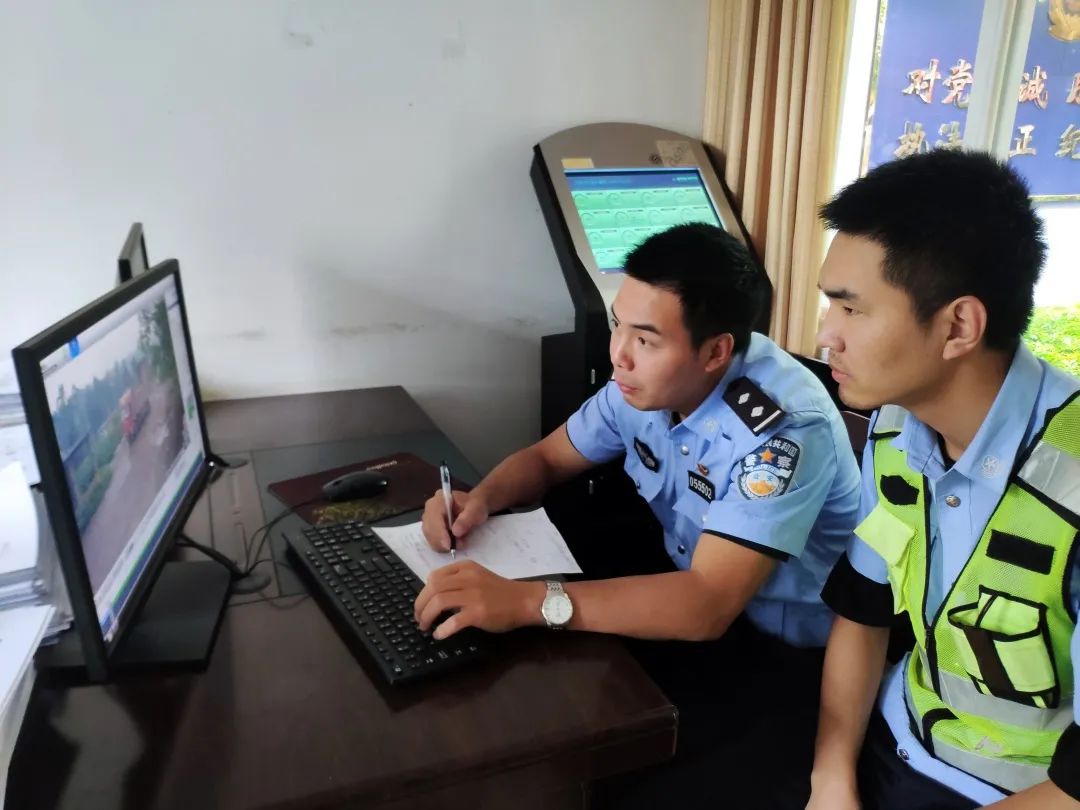 昆明交警(微信)