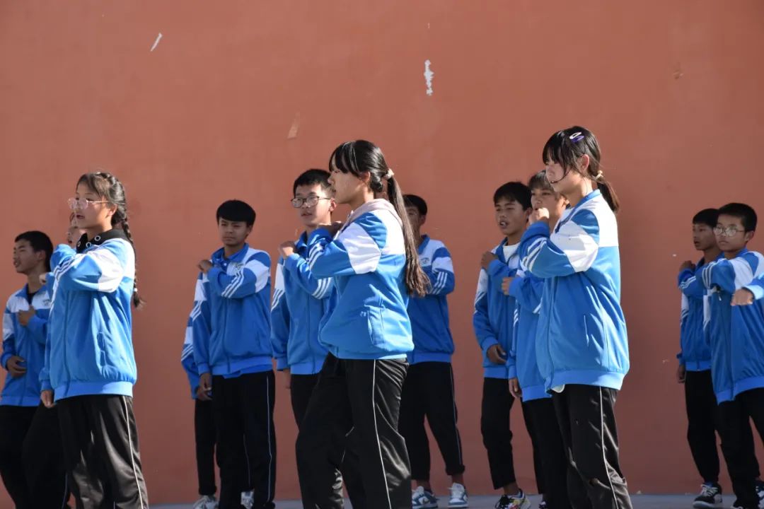 东川教育(微信)