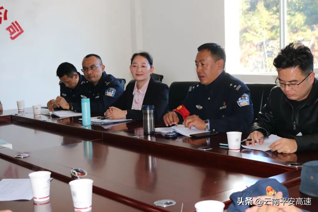 云南高速交警