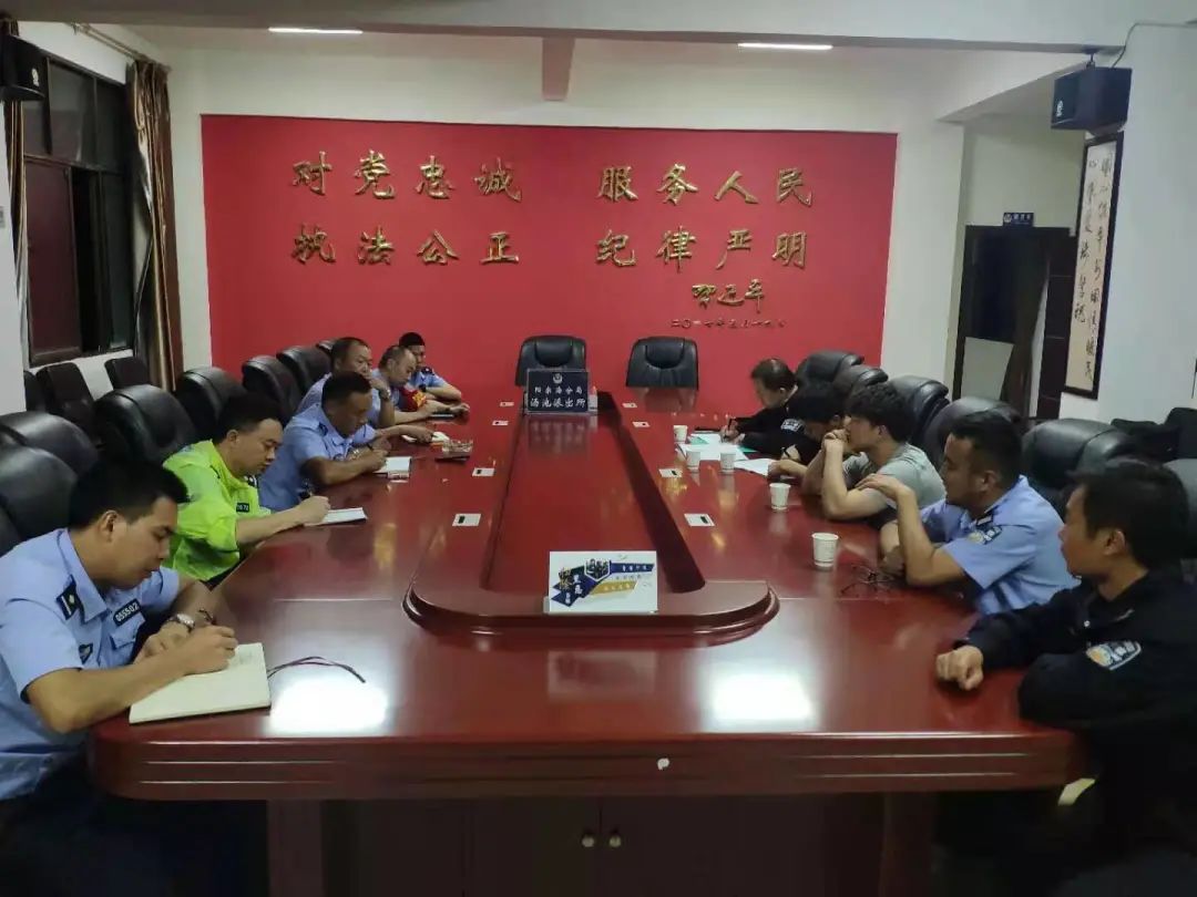 昆明交警(微信)