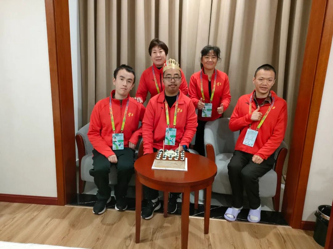 盘龙教育(微信)
