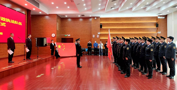 云南依法治省