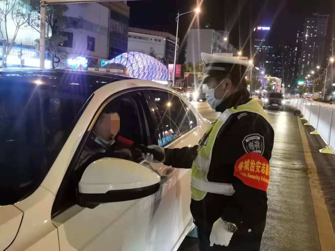 昆明交警
