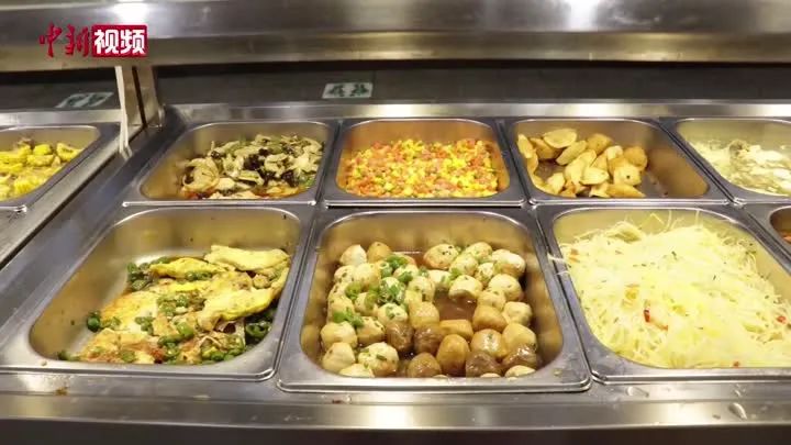 云南依法治省
