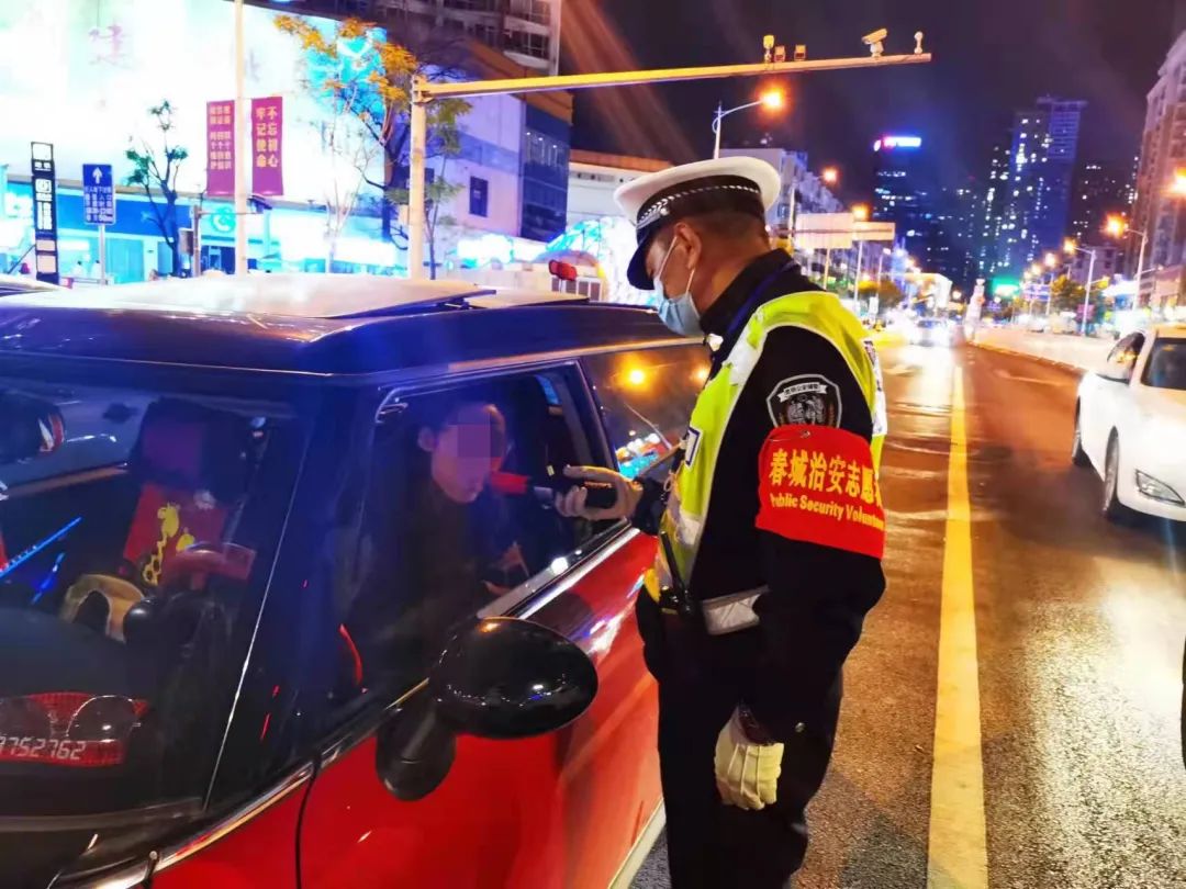 昆明交警