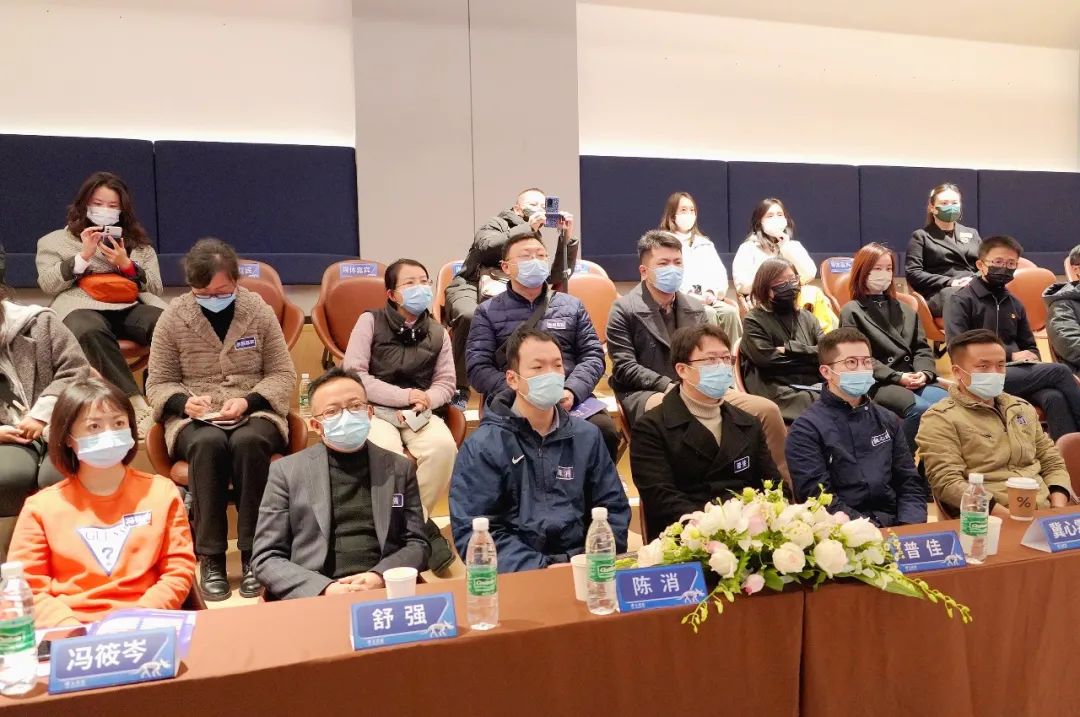 盘龙教育(微信)