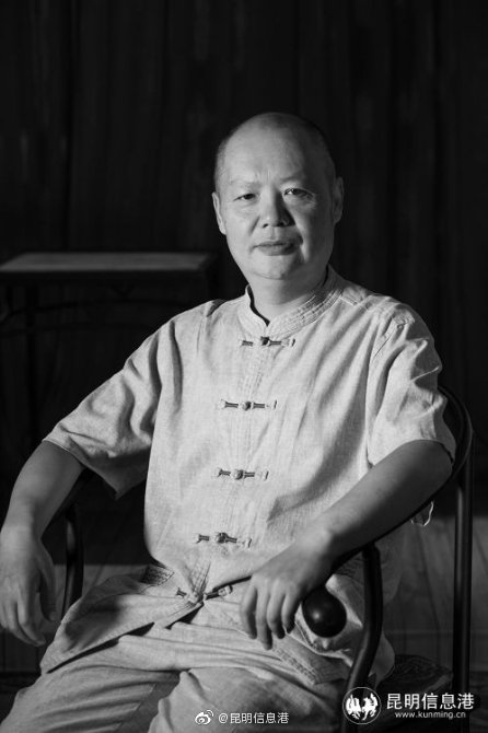 昆明作家、民俗文化学者赵立去世 读者发起《昆明旧时光》传阅计划