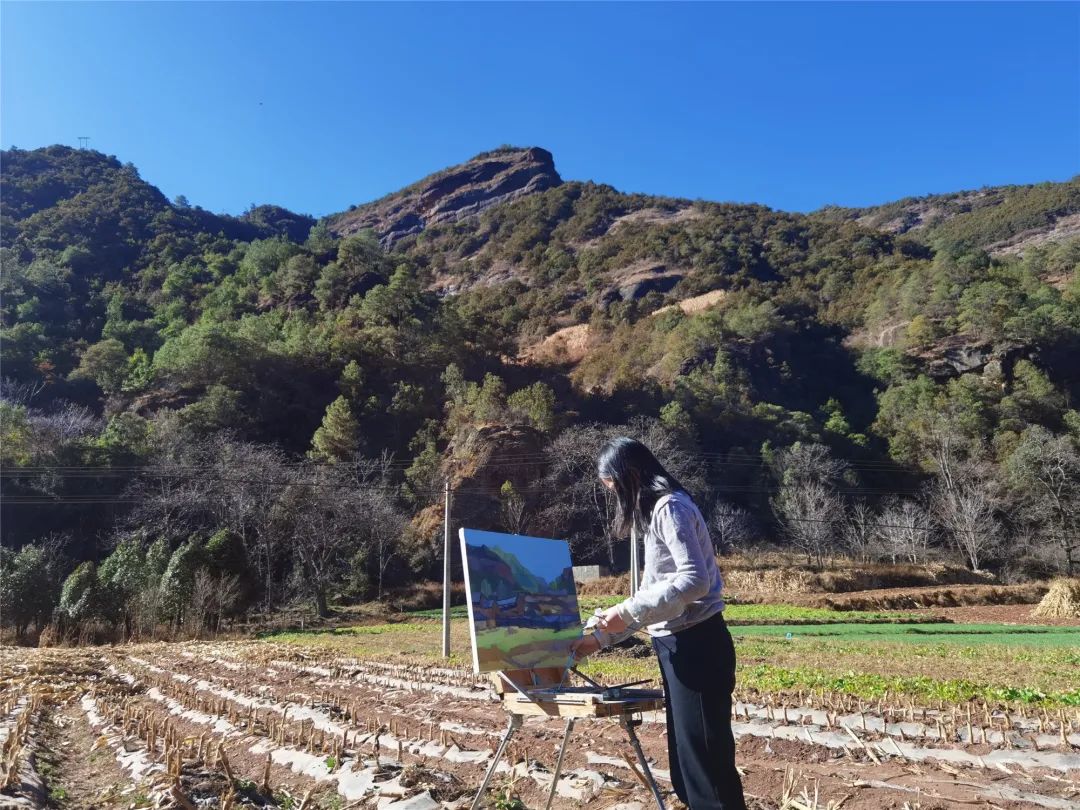 丽江日报