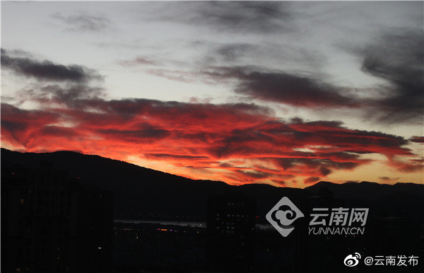 “云南发布”微博