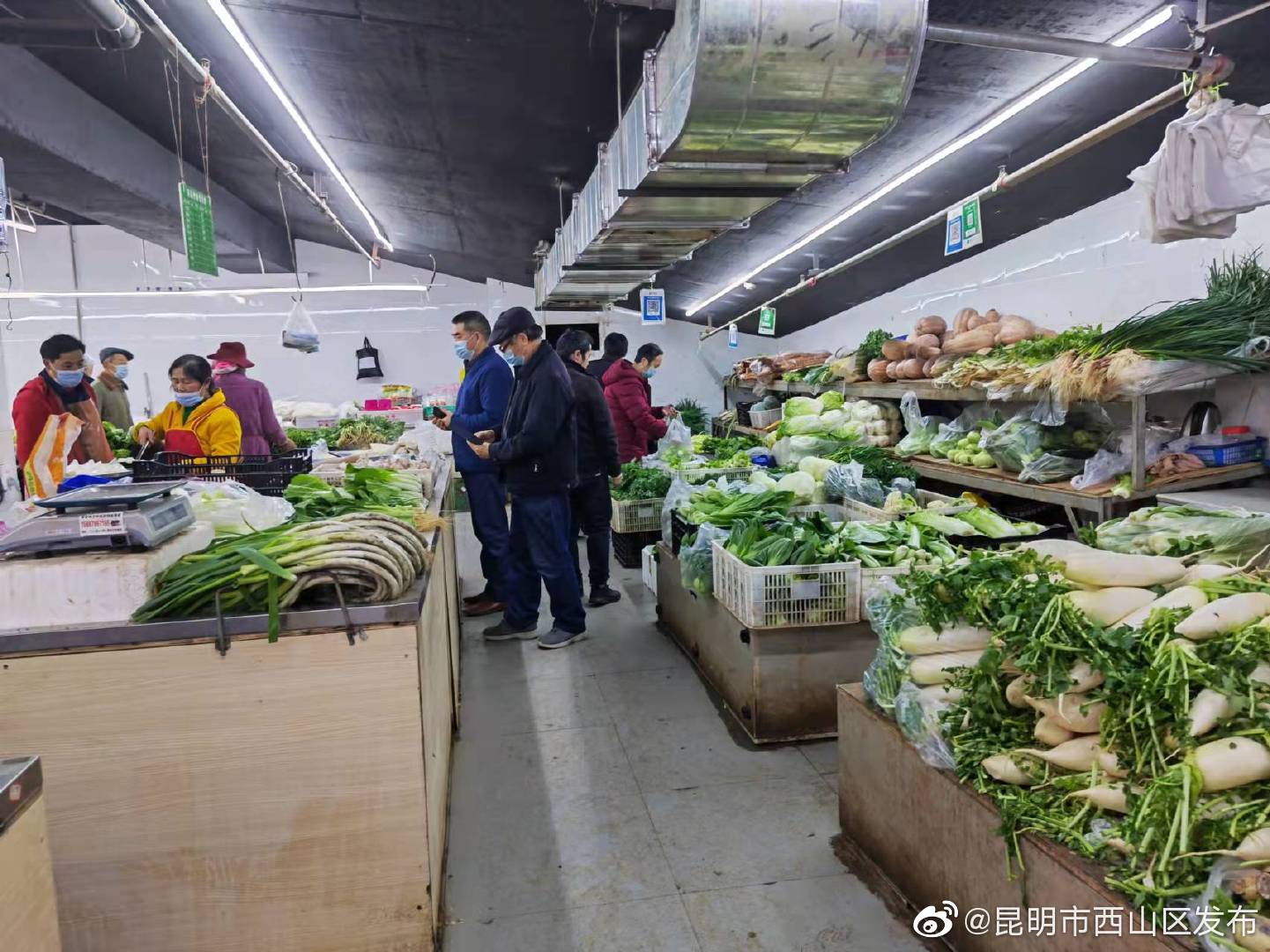 “昆明市西山区发布”微博