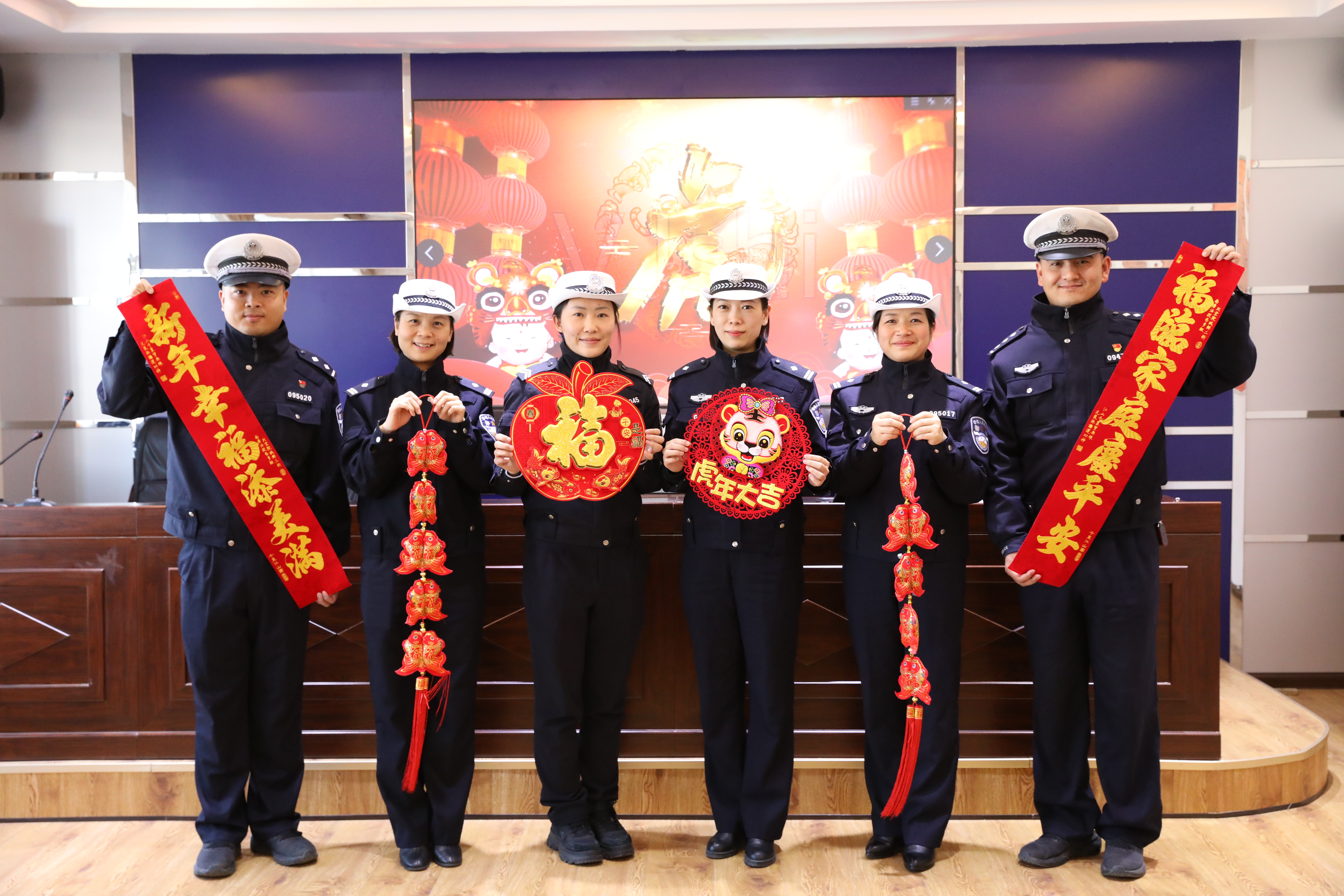 文山市交警大队微博