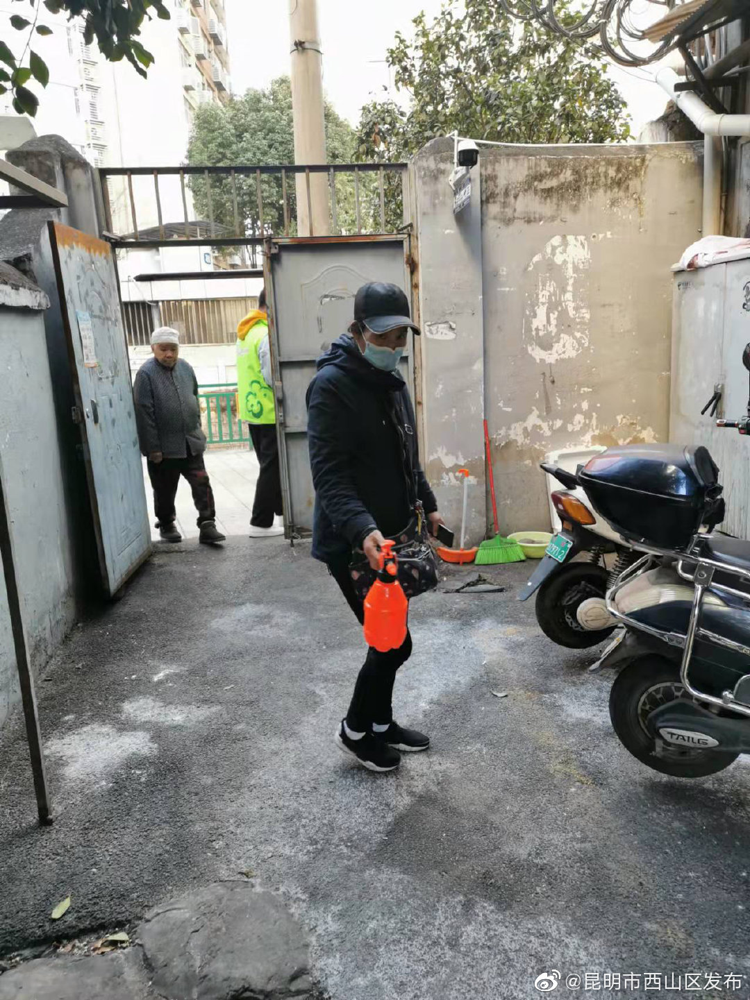 “昆明市西山区发布”微博