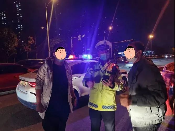 昆明交警