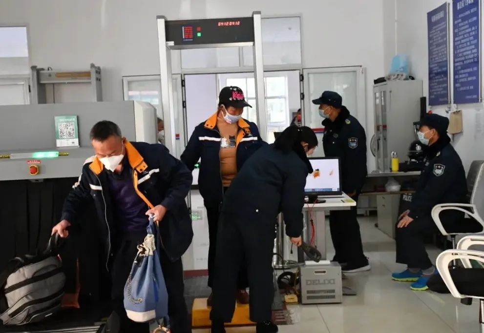 东川发布(微信)